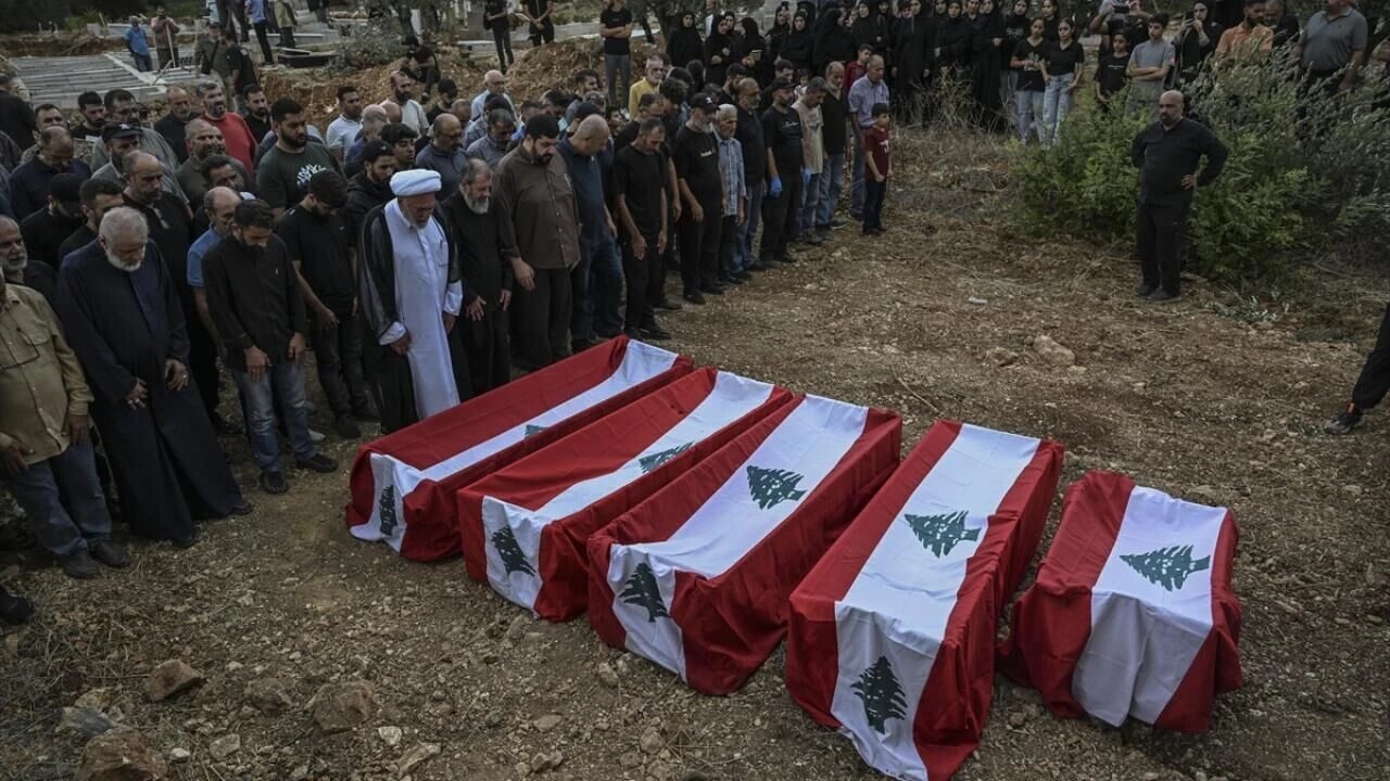 Lübnan'da katliam sürüyor: Şehit sayısı 4 bin 328'e ulaştı