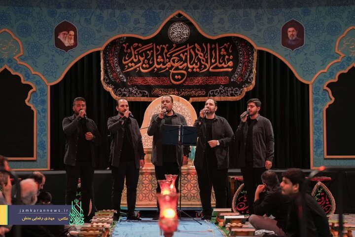 تقرير مصور/ تلاوة القرآن الكريم على روح الشهيد القائد في مسجد جمكران بمدينة قم