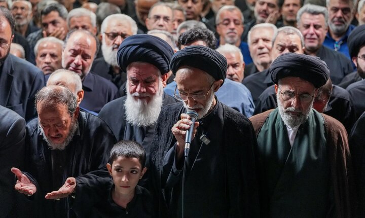 گزارش تصویری/ تشییع پیکر حاج مهدی آصفی پیرغلام اهل‌بیت(ع)