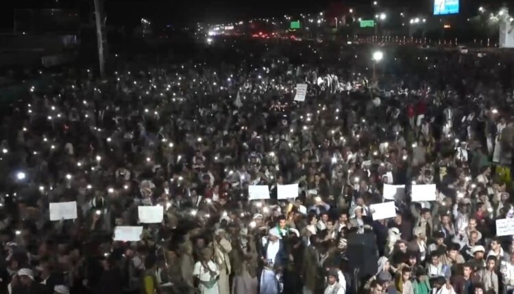 Mass protests erupt across Yemen in support of Armed Forces’ maritime ban on Saudi shipping