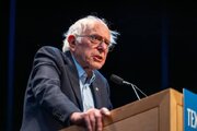 Sanders says Israeli regime did not have right to commit genocide in Gaza