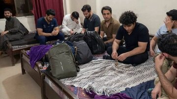 نگرانی از اخراج دانشجویان افغان از خوابگاه دانشگاه پزشکی لاهور؛ درخواست برای حفظ فرصت تحصیل