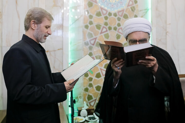 Photos: Commander-in-Chief of Iran Army Meets Custodian of Astan Quds Razavi
