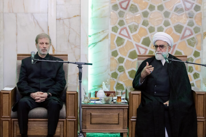Photos: Commander-in-Chief of Iran Army Meets Custodian of Astan Quds Razavi