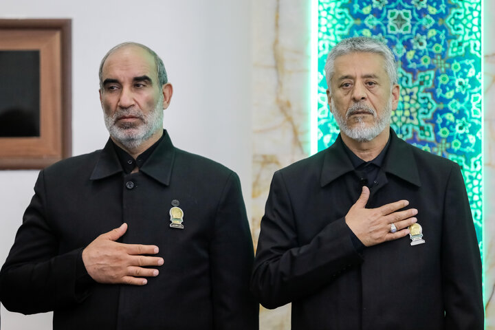 Photos: Commander-in-Chief of Iran Army Meets Custodian of Astan Quds Razavi