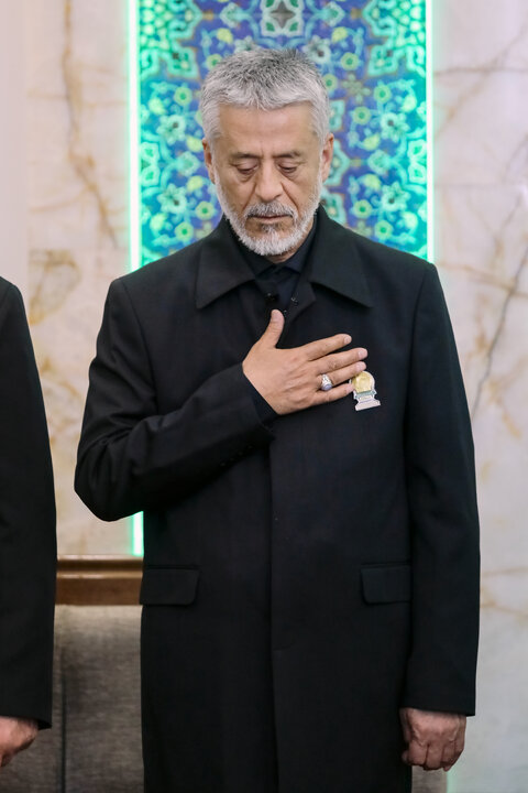 Photos: Commander-in-Chief of Iran Army Meets Custodian of Astan Quds Razavi