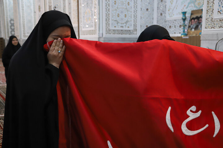 Photos: Mourning Ceremony by Arabic-Speaking Women at Imam Reza Holy Shrine