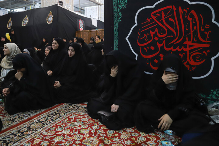 Photos: Mourning Ceremony by Arabic-Speaking Women at Imam Reza Holy Shrine