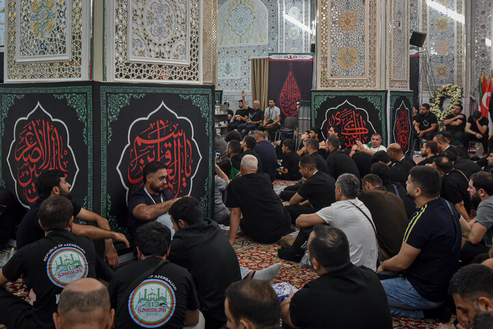 Photos: Azerbaijani Pilgrims visits Imam Reza Shrine