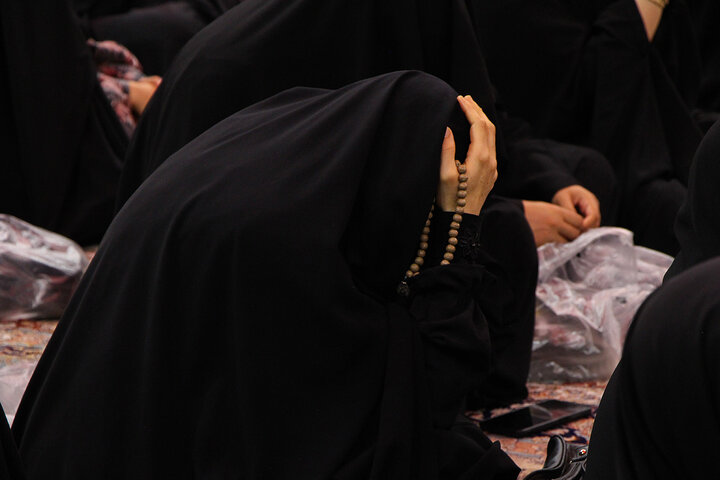 حضور پرشور دختران سه‌ساله قمی در همایش «به رسم رقیه»
