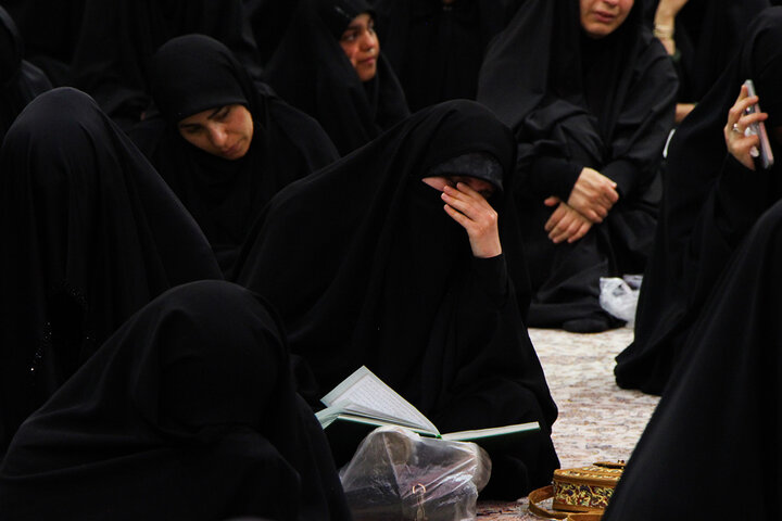 حضور پرشور دختران سه‌ساله قمی در همایش «به رسم رقیه»