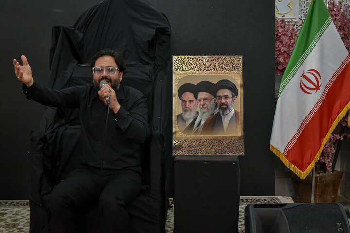 Informe fotográfico | Peregrinos de Azerbaiyán visitan el Santuario del Imam Alí ibn Musa ar-Rida (PB)