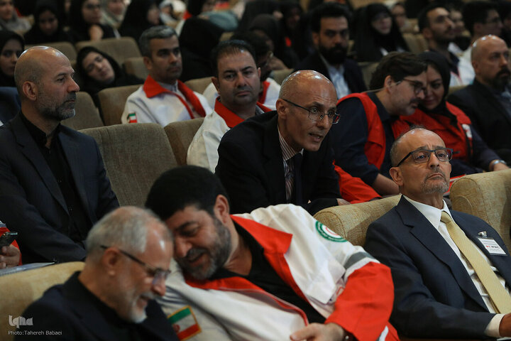 تقرير مصور/ المؤتمر الدولي السادس تقيمه وزارة الصحة الخاصة بأربعينية الإمام الحسين في جامعة طهران