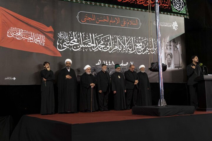 تقرير مصور/ مراسم خاصة بمناسبة استشهاد الإمام الحسن(ع) في حرم أبي الفضل العباس بكربلاء