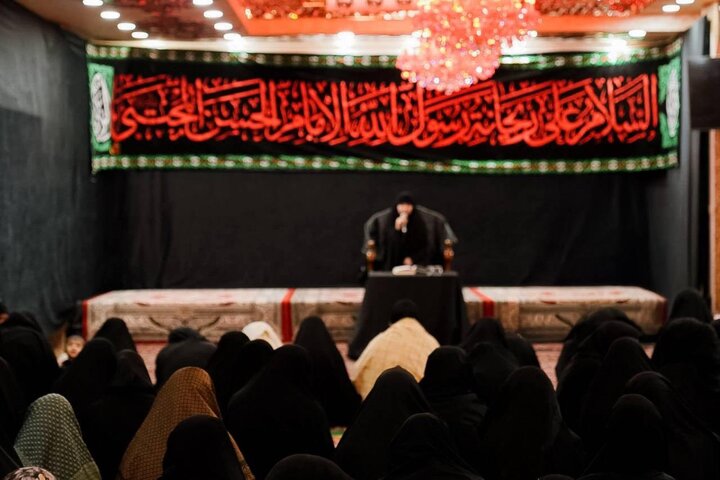 تقرير مصور/ إقامة مجلس عزاء نسوي في العتبة العباسية المقدسة في ذكرى شهادة الإمام الحسن (ع)
