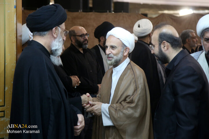 مراسم بزرگداشت رهبر شهید انقلاب از سوی آستان مقدس امام حسین(ع)