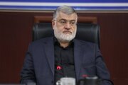 “Waliyê Tehranê ragihand: Derfetên paytext ji bo xizmeta ziyaretvanên Erb’înê de ne; Tehran ji bo şandina tîmên xizmetguzarî û piştevanîyê amade ye.”