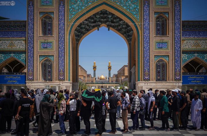 تقرير مصور/ تقديم أكثر من 100 ألف وجبة يوميًا للزائرين في العتبة العلويّة 