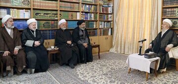 Grand Ayatollah Makarem Shirazi commends organizers of this year’s Hajj pilgrimage, urges vigilance