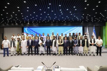 طالبان در پی توسعه همکاری دارویی با ازبکستان پس از توقف واردات از پاکستان