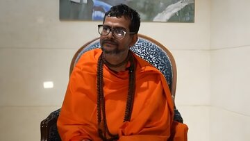 ယနေ့ ကမ္ဘာကြီးသည် အာယာသွလ္လာဟ် ခါမေနေအီကဲ့သို့ ကိုယ်ကျင့်တရားမြင့်မားပြီး ပြည်သူဗဟိုပြု ခေါင်း ဆောင်များ ကို ယခင်ကထက် ပိုမိုလိုအပ်နေသည် /ပန်ဒစ် ဗီဂျေး