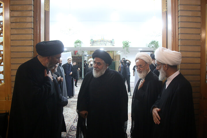 Photos: Memorial ceremony for Martyred Leader Held by Imam Hussain shrine in Qom