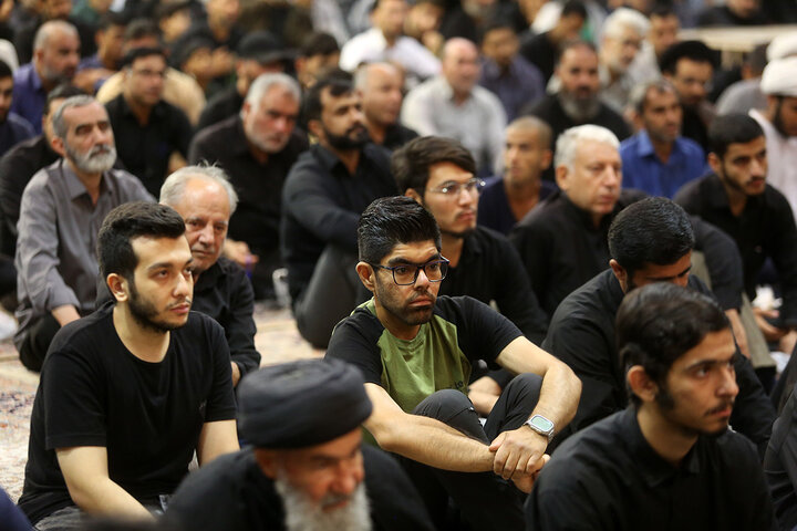 Photos: Memorial ceremony for Martyred Leader Held by Imam Hussain shrine in Qom