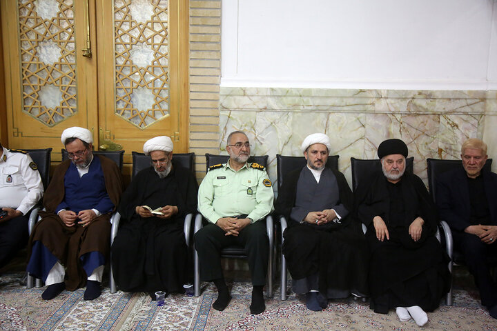 Photos: Memorial ceremony for Martyred Leader Held by Imam Hussain shrine in Qom