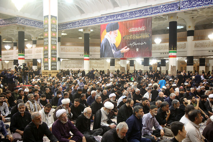 Photos: Memorial ceremony for Martyred Leader Held by Imam Hussain shrine in Qom
