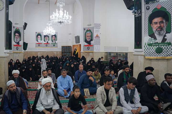 Photos: Farewell Ceremony for Arbaeen Caravan of Al-Mustafa University Students Held at Razavi Holy Shrine