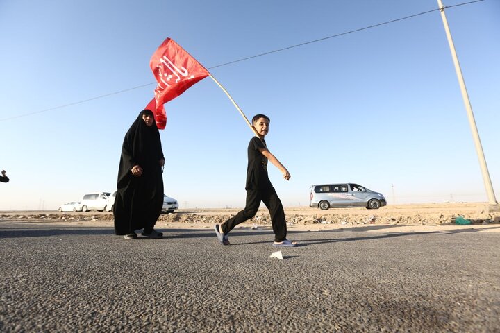تقرير مصور/ 70 موكباً لبدو العراق يخدمون زوار أربعينية الإمام الحسين (ع)