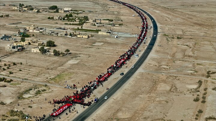 تقرير مصور/ انطلاق موكب شهيد الجمعة الحسيني في احدى مناطق العراق