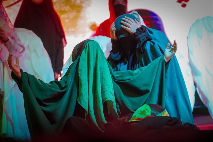 گزارش تصویری/ روضه نمایش واقعه عاشورا در امامزاده صالح(ع)