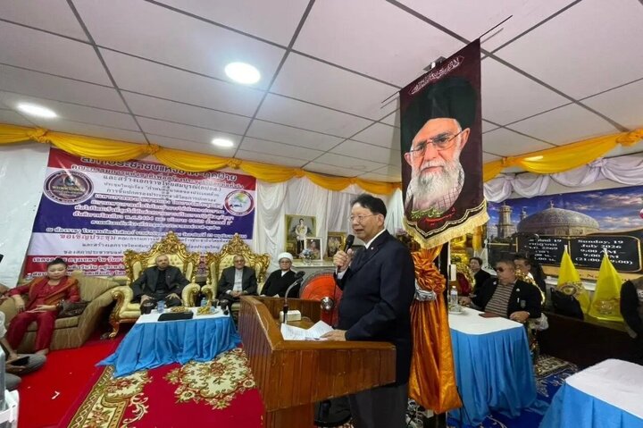 تھائی ماہرِ سیاسیات: "خامنہ ای" نام ظلم کے خلاف مزاحمت کی عملی تفسیر ہے