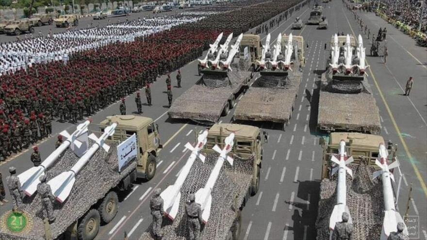 Yemen ataca base aérea Rey Jalid en Arabia Saudí y una instalación de Aramco