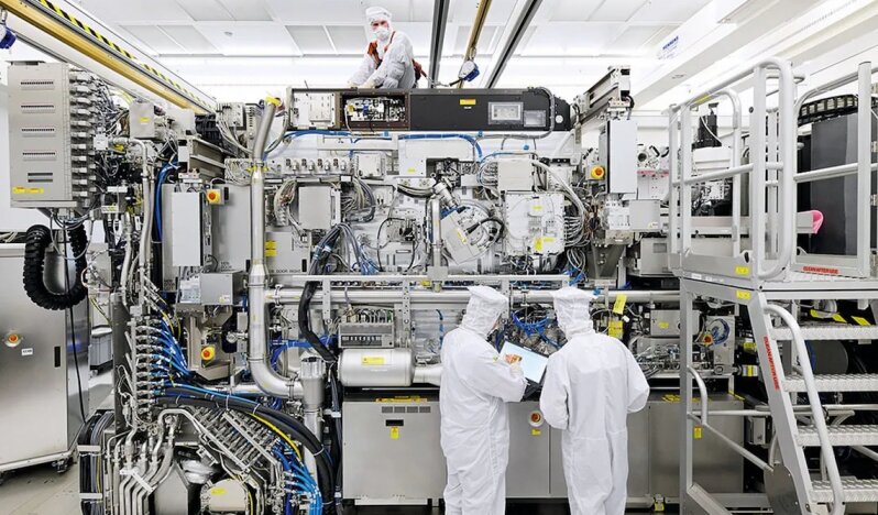 Apple-Micron Çip Krizi Beyaz Saray’ı Karıştırdı: Çinli Tedarik Tartışması Alevlendi