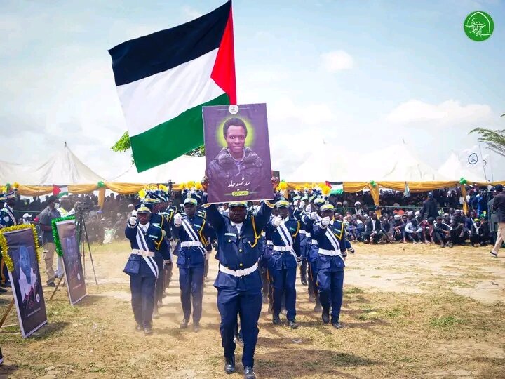 Sheikh Zakzaky {H}: Abin Alfahari Ne A Kashe Ka A Tafarkin Allah" / Muna Nan Daram A Tafarki Da Aka Kashe Waɗannan Shahidai.
