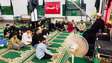 সদরঘাট ইমামবাড়ীতে ইমাম হোসাইন (আ.) ও শুহাদায়ে কারবালার শোক মজলিস অনুষ্ঠিত-চট্রগ্রাম+ছবি