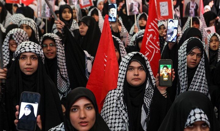 گزارش تصویری/ اجتماع پرشور هیات نوجوانان آرمانی در حرم حضرت عبدالعظیم(ع)