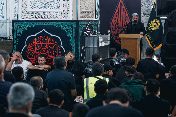 Photos: Pilgrims from Azerbaijan and Uzbekistan Visits Imam Reza Shrine