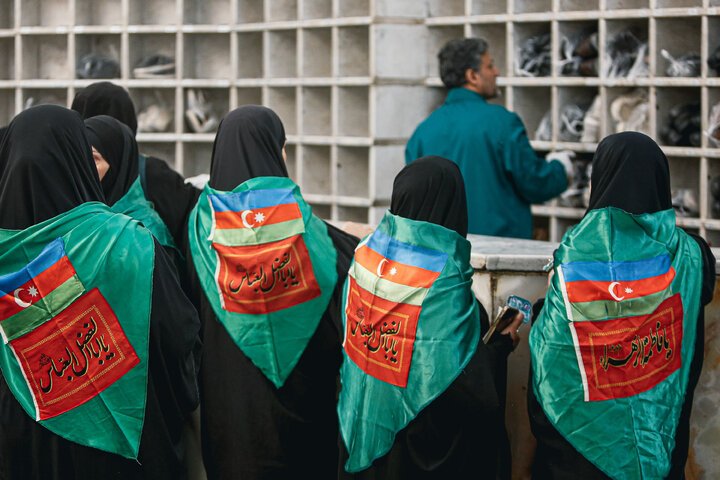 Photos: Pilgrims from Azerbaijan and Uzbekistan Visits Imam Reza Shrine