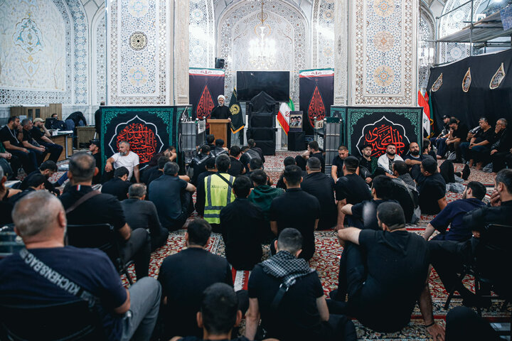 Photos: Pilgrims from Azerbaijan and Uzbekistan Visits Imam Reza Shrine