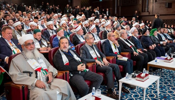 تقرير مصور/ العتبة الحسينية تطلق فعاليات مؤتمر نداء الأقصى الدولي الخامس في كربلاء بموسم أربعينية الإمام الحسين(ع)