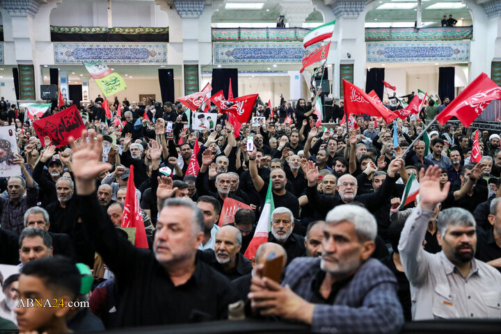 مراسم بزرگداشت رهبر شهید انقلاب در مصلی تهران