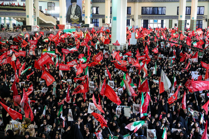 مراسم بزرگداشت رهبر شهید انقلاب در مصلی تهران - ۱