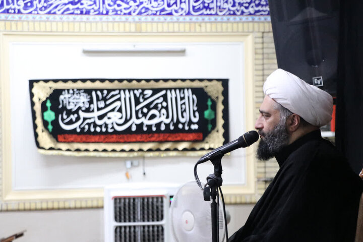 گزارش تصویری/ مراسم بزرگداشت رهبر شهید در مسجد جامع ازگل