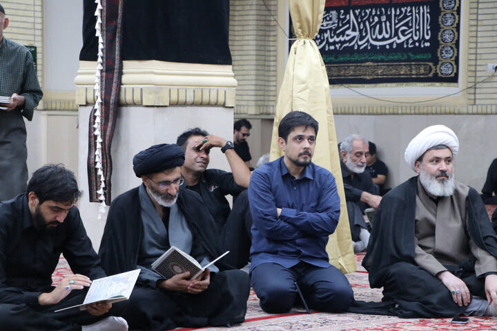 گزارش تصویری/ مراسم بزرگداشت رهبر شهید در مسجد جامع ازگل