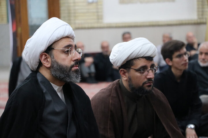 گزارش تصویری/ مراسم بزرگداشت رهبر شهید در مسجد جامع ازگل