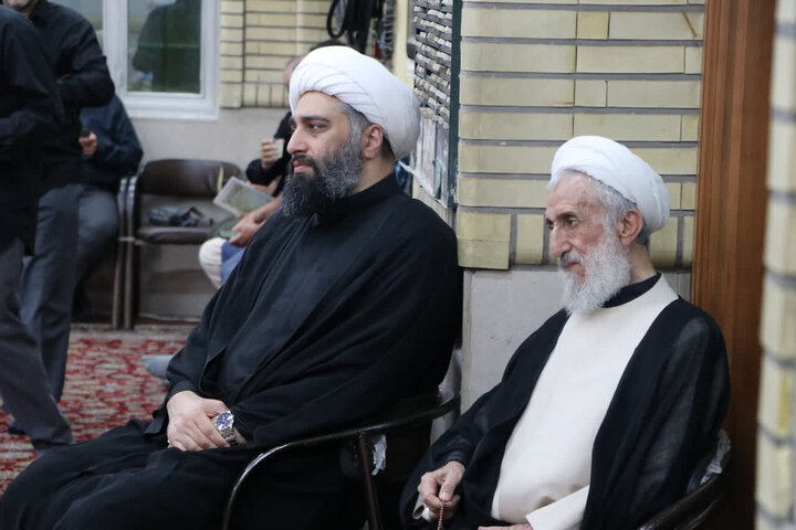 گزارش تصویری/ مراسم بزرگداشت رهبر شهید در مسجد جامع ازگل