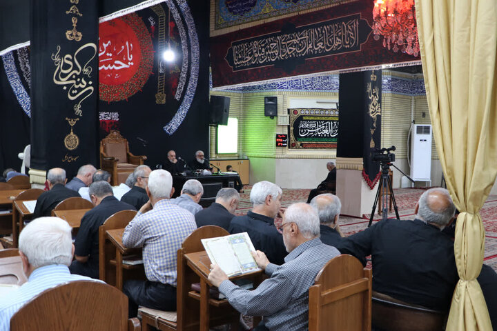 گزارش تصویری/ مراسم بزرگداشت رهبر شهید در مسجد جامع ازگل